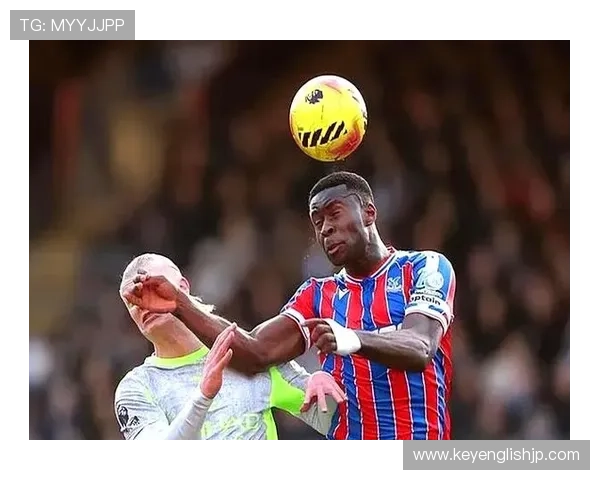 观察格伊曼城出球中卫反击克星 观察格伊曼城出球中卫反击克星