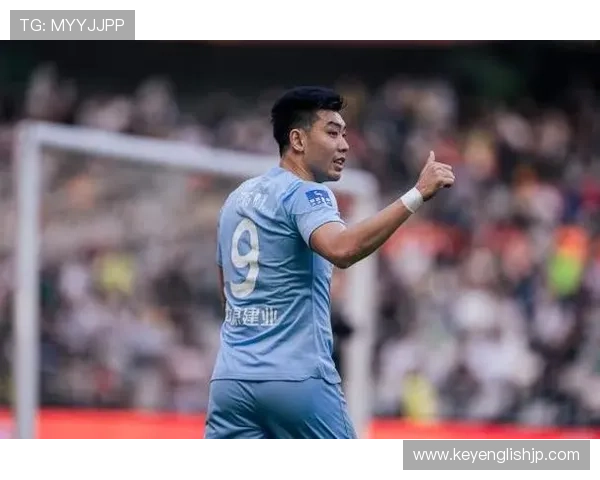 官方原青岛海牛前锋冯伯元加盟陕西联合