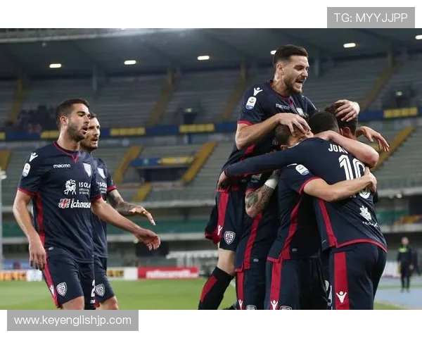 萨索洛维罗纳首发揭晓鲍伊出战